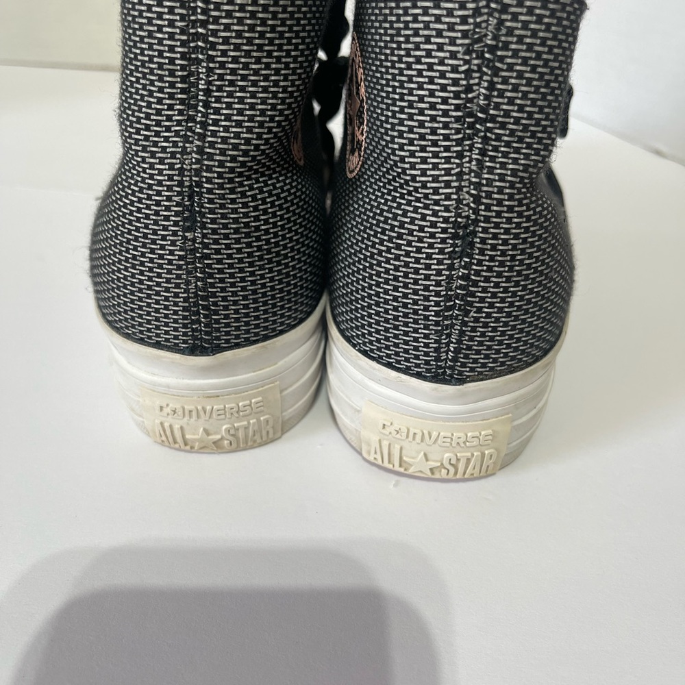 Converse Chuck Taylor woman’s All Star Selene high top sneaker size 6 - Picture 4 of 12